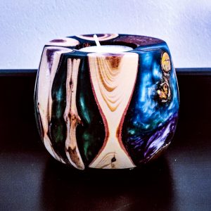 Multicoloured-tealight-holder